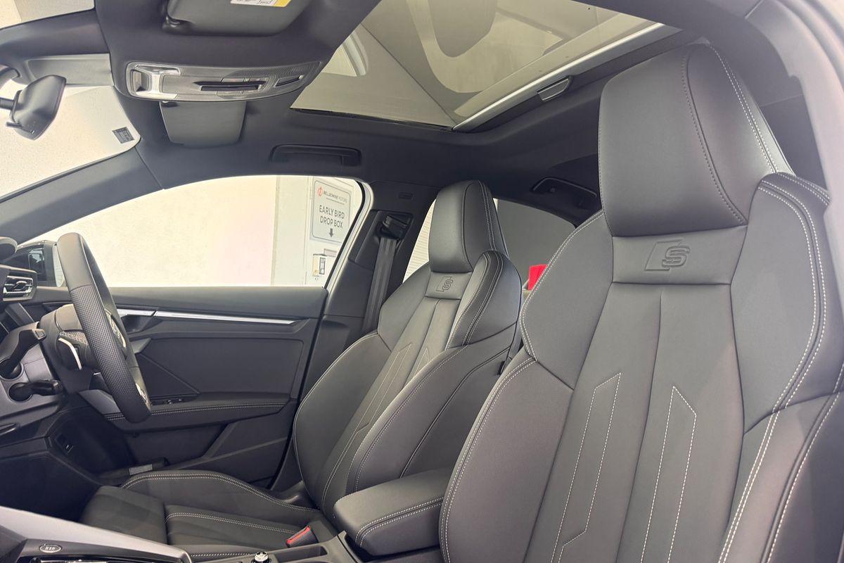 2025 Audi A3 35 TFSI S line GY