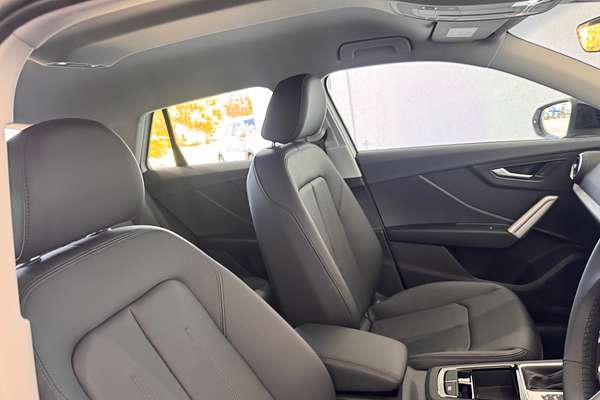 2025 Audi Q2 35 TFSI S line edition GA
