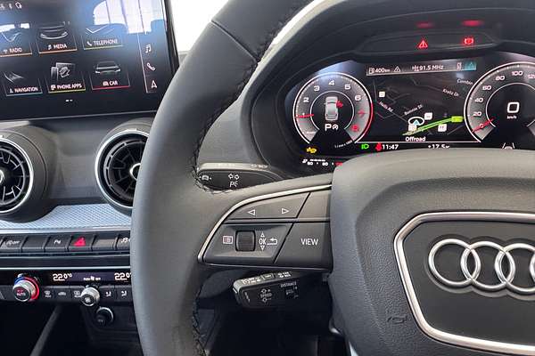 2025 Audi Q2 35 TFSI S line edition GA