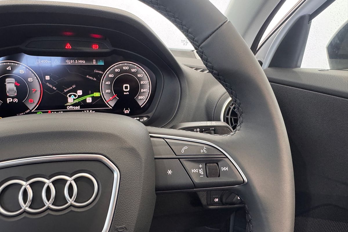 2025 Audi Q2 35 TFSI S line edition GA