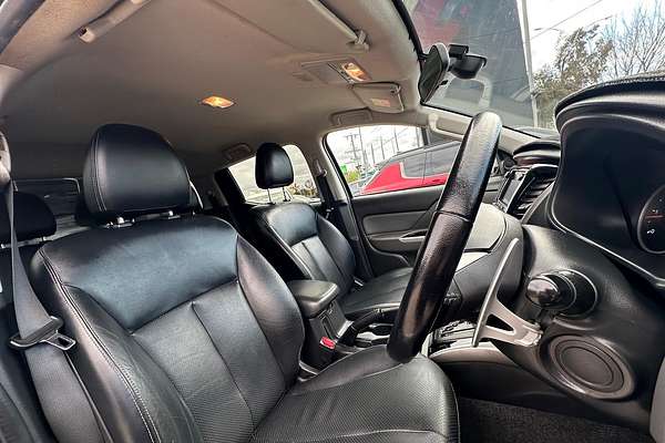 2016 Mitsubishi Triton Exceed MQ 4X4
