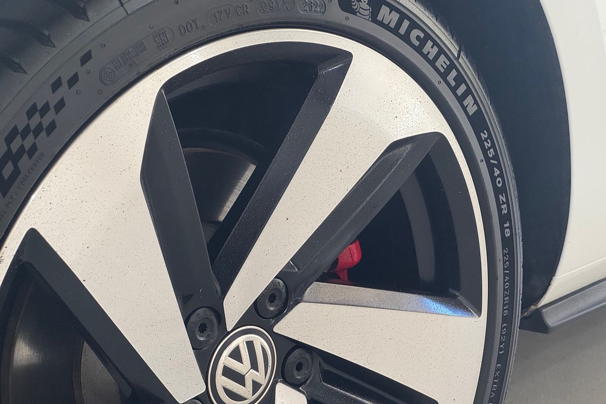 2018 Volkswagen Golf GTI 7.5