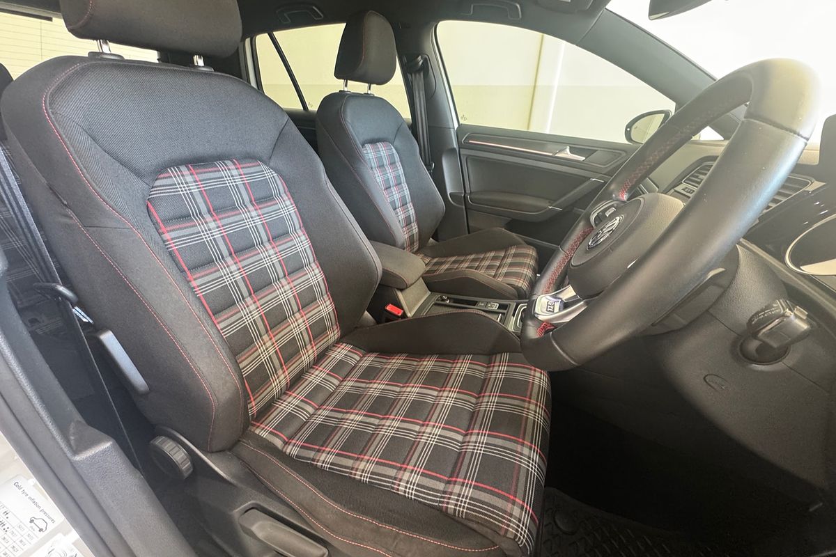 2018 Volkswagen Golf GTI 7.5