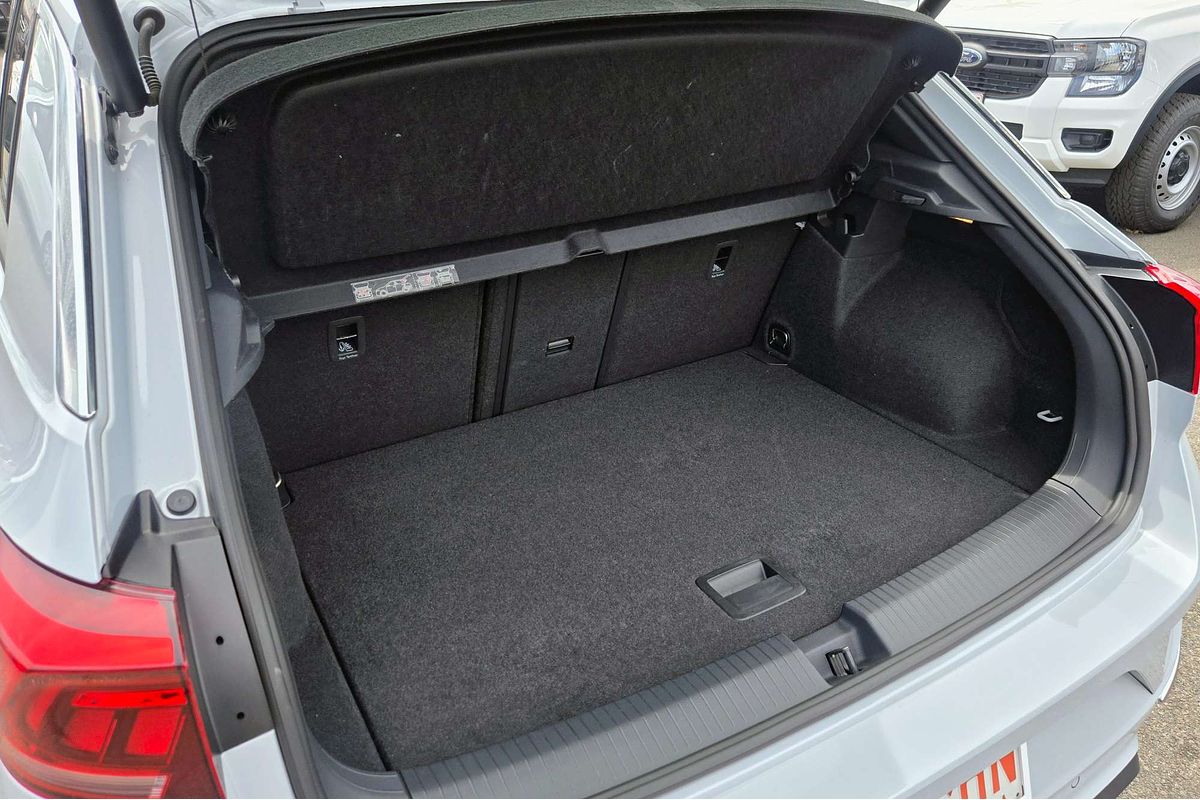 2021 Volkswagen T-Roc 140TSI Sport A11