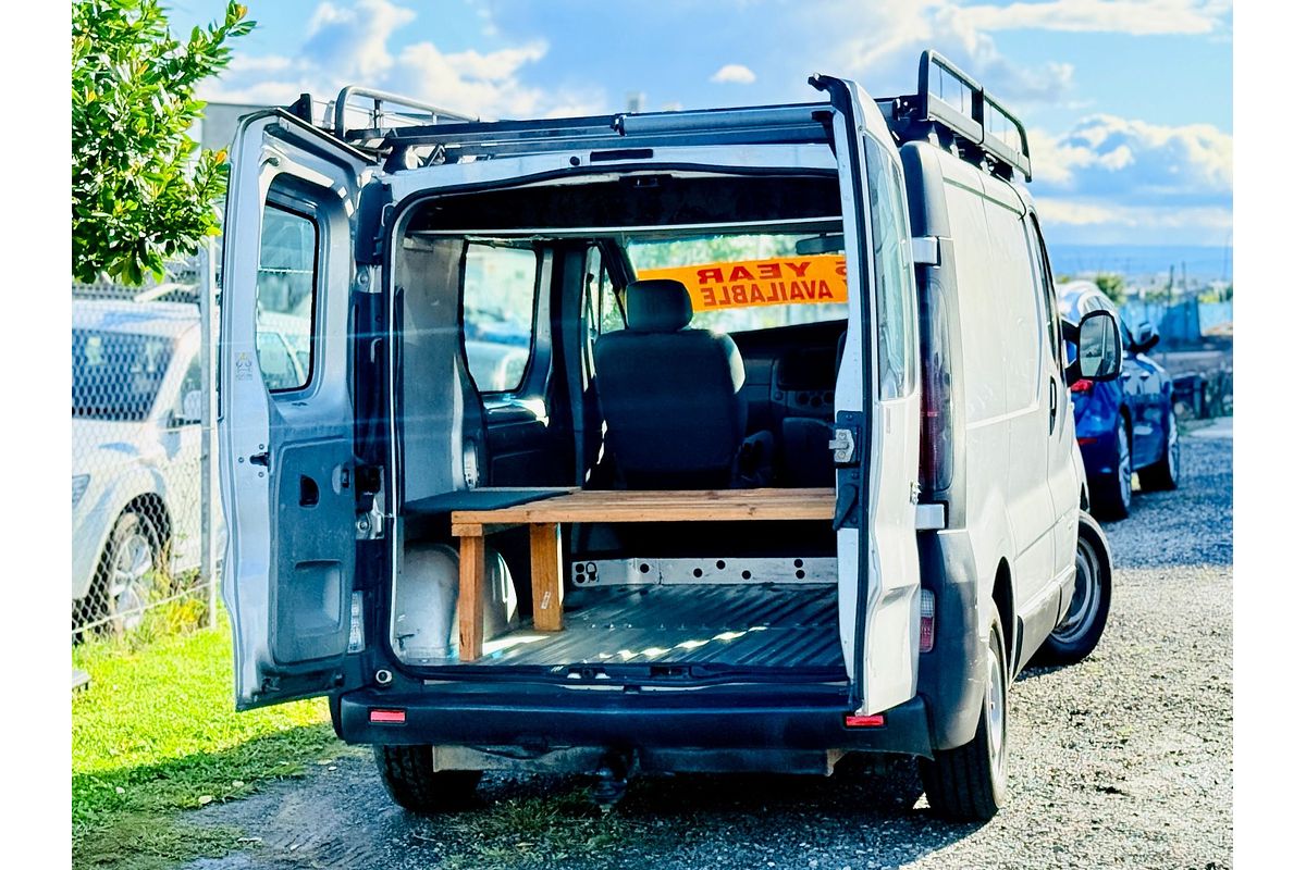2006 Renault Trafic SWB
