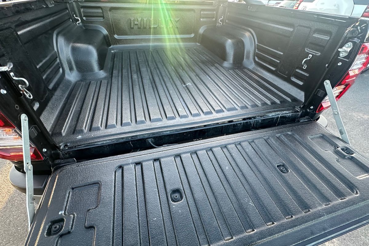 2021 Toyota Hilux SR5 GUN126R 4X4