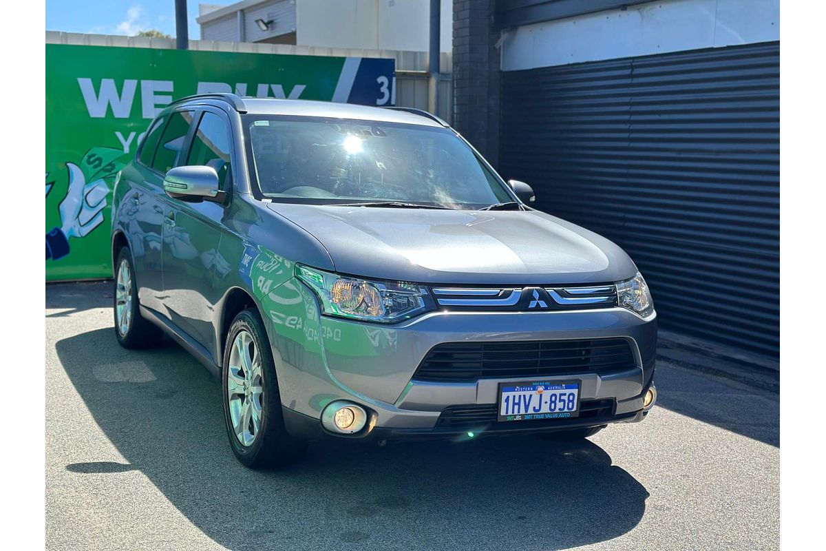 2013 Mitsubishi Outlander LS ZJ
