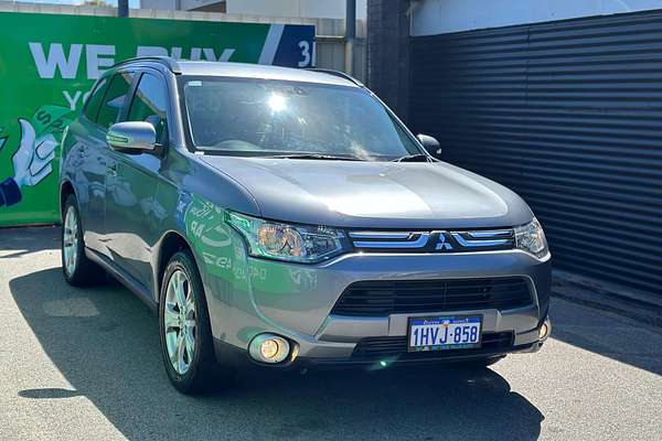 2013 Mitsubishi Outlander LS ZJ