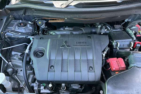 2013 Mitsubishi Outlander LS ZJ