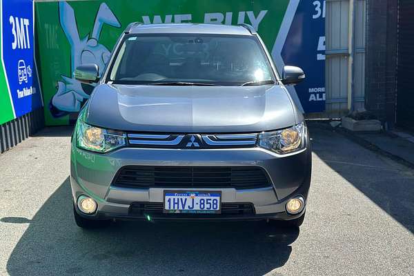 2013 Mitsubishi Outlander LS ZJ