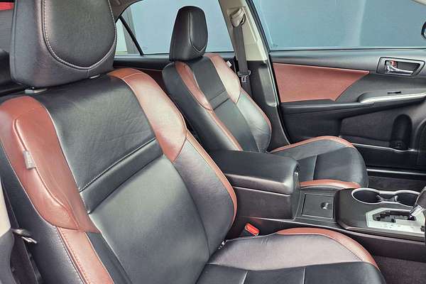 2017 Toyota Camry Atara SX ASV50R