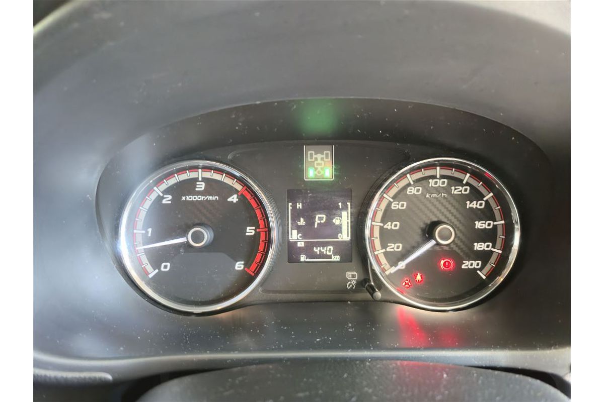 TRITON MQ MY17 GLS (4x4) 2.4L DT4 DIESEL TURBO F/INJ 5 SP AUTOMATIC DUAL CAB UTILITY 