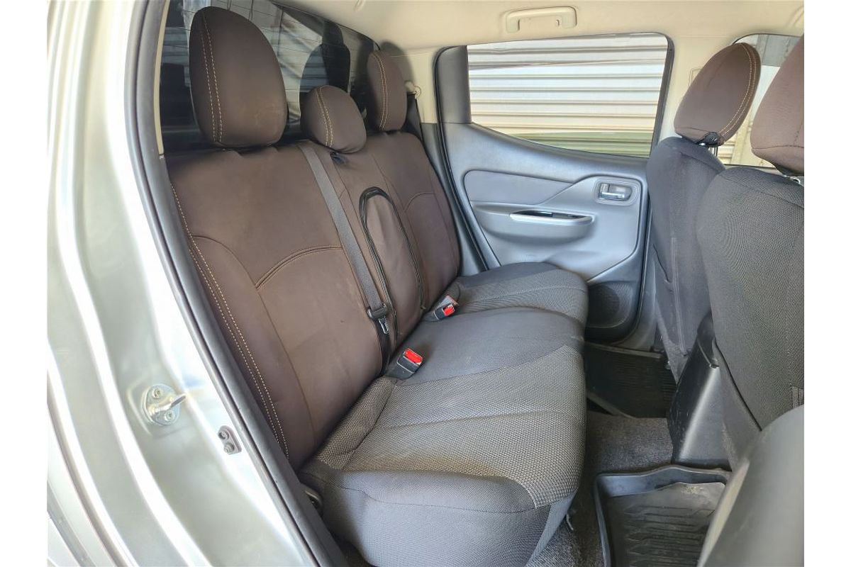 TRITON MQ MY17 GLS (4x4) 2.4L DT4 DIESEL TURBO F/INJ 5 SP AUTOMATIC DUAL CAB UTILITY 
