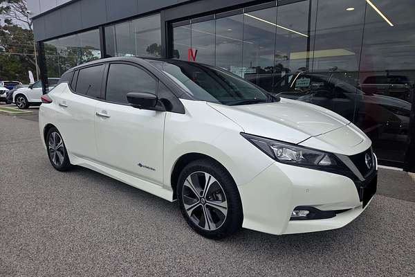 2020 Nissan LEAF ZE1