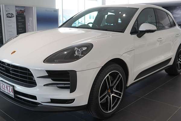 2021 Porsche Macan S 95B