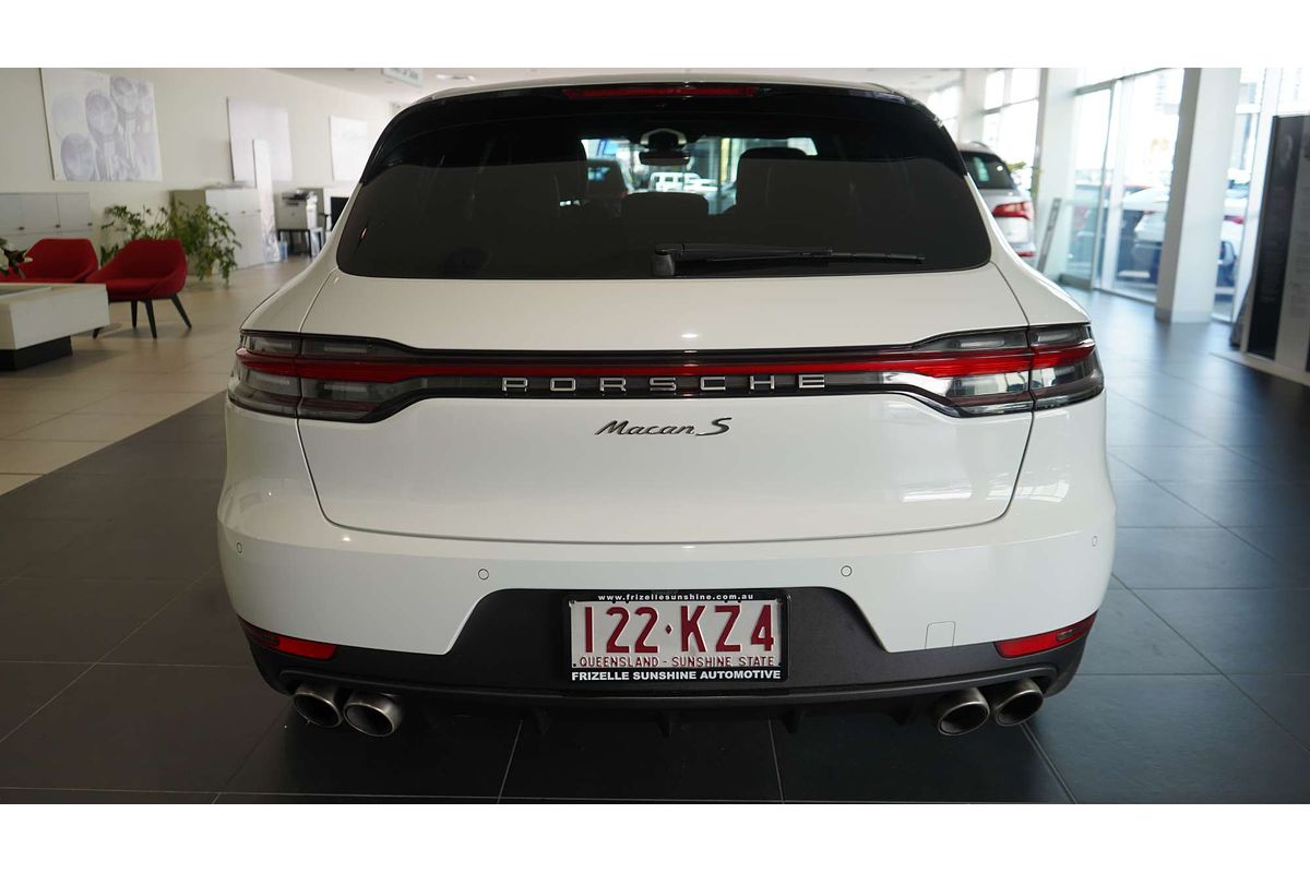 2021 Porsche Macan S 95B