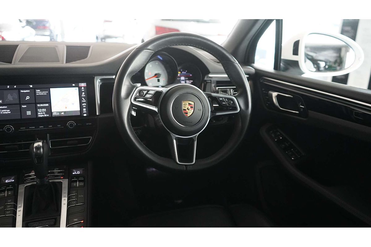 2021 Porsche Macan S 95B