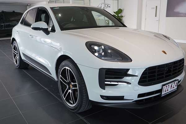 2021 Porsche Macan S 95B
