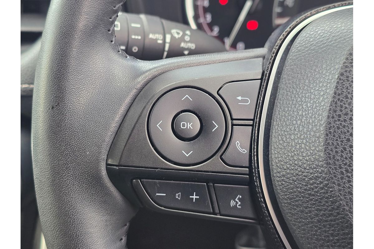 2020 Toyota RAV4 Cruiser MXAA52R