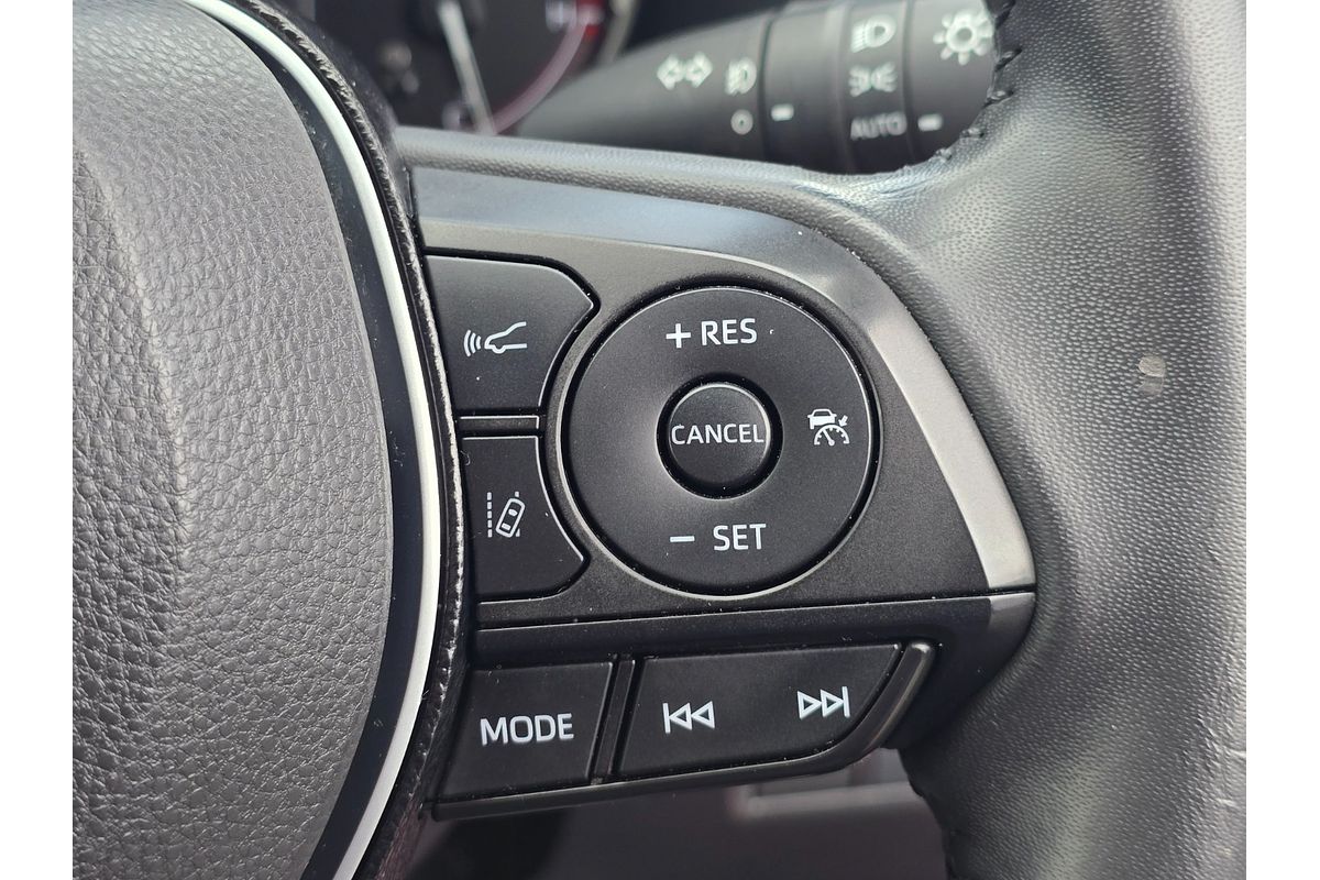 2020 Toyota RAV4 Cruiser MXAA52R