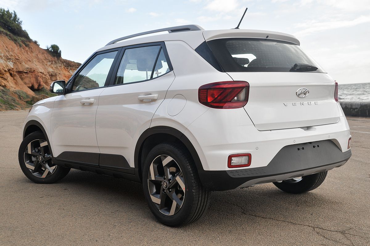 2025 Hyundai Venue Elite QX.V5