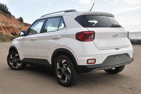 2025 Hyundai Venue Elite QX.V5