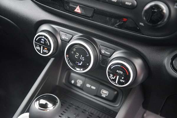 2025 Hyundai Venue Elite QX.V5