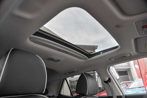 2025 Hyundai Venue Elite QX.V5