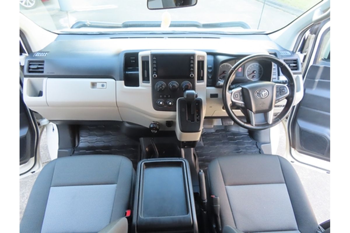 2022 Toyota Hiace Commuter GDH322R ELWB