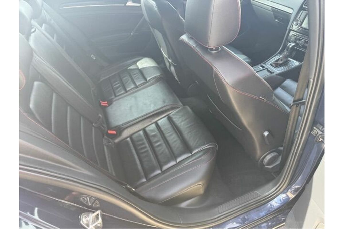 2016 Volkswagen Golf GTI 7