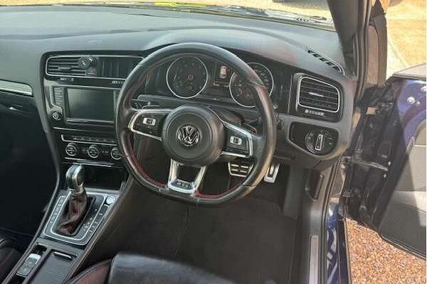 2016 Volkswagen Golf GTI 7