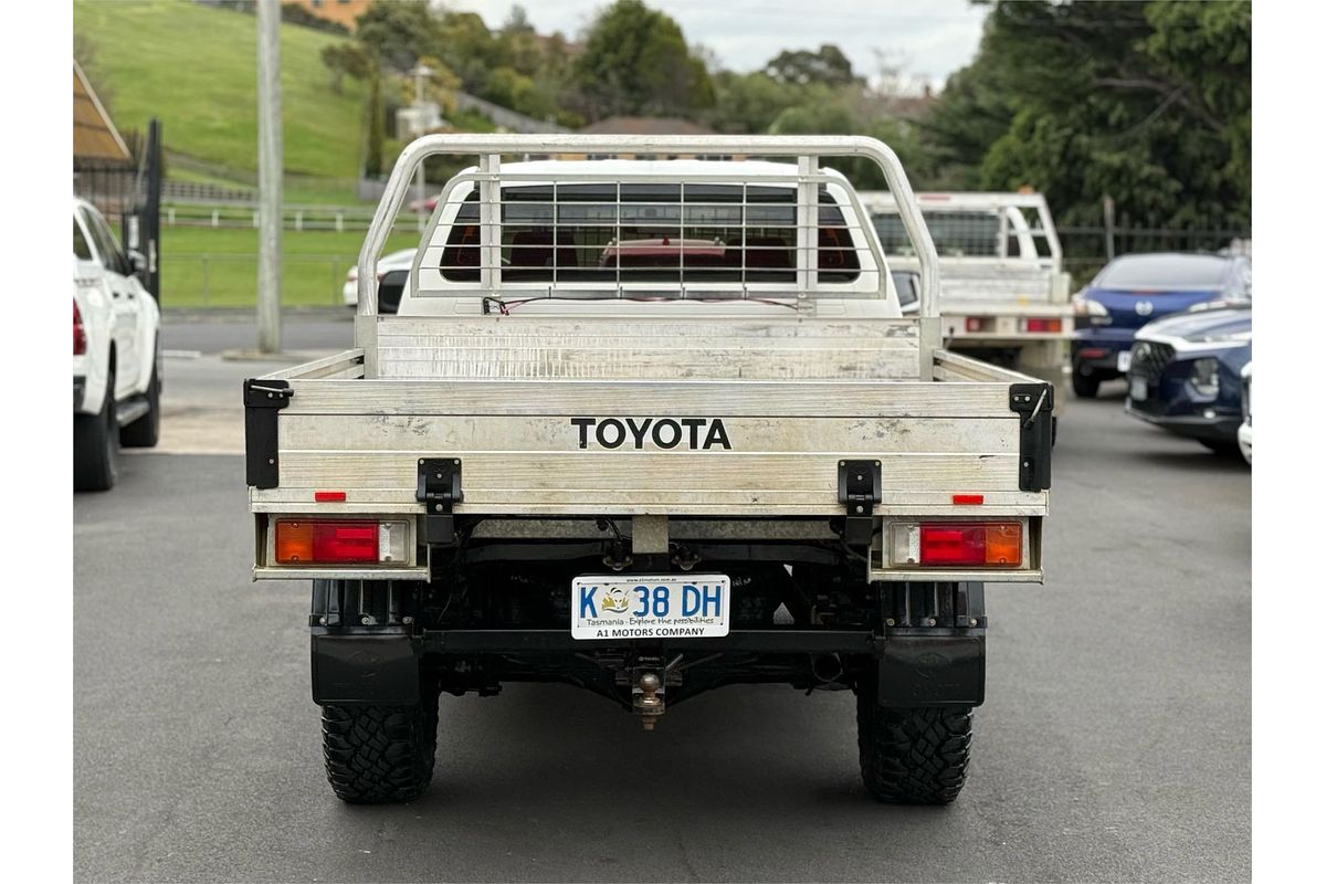 2014 Toyota Hilux SR KUN26R 4X4