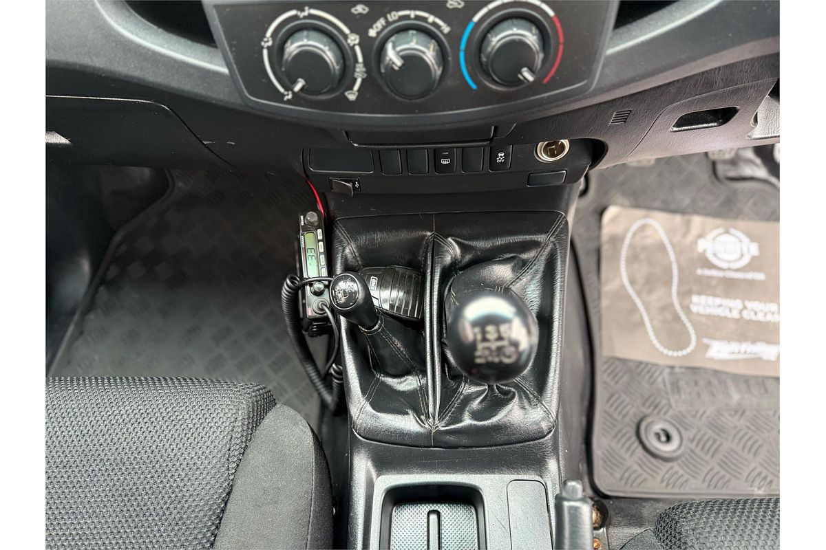 2014 Toyota Hilux SR KUN26R 4X4