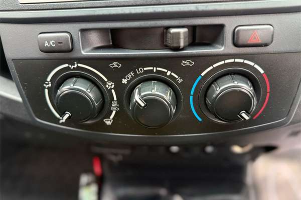 2014 Toyota Hilux SR KUN26R 4X4