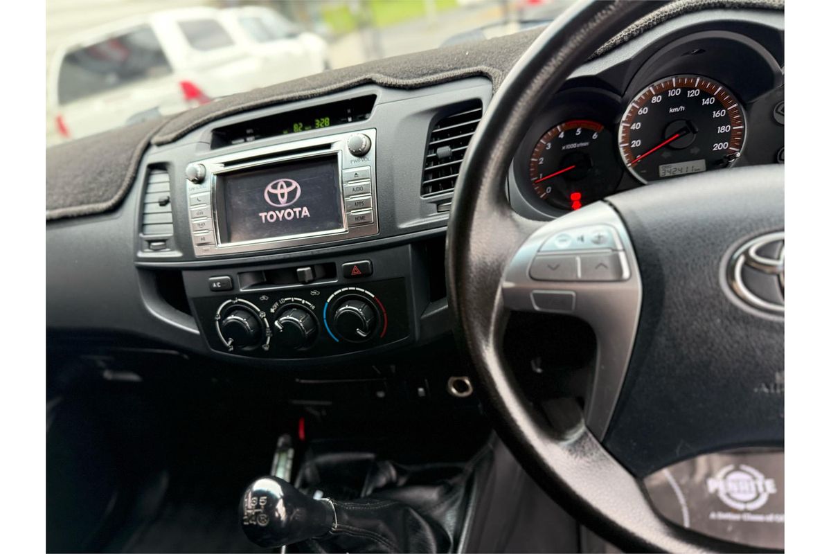 2014 Toyota Hilux SR KUN26R 4X4