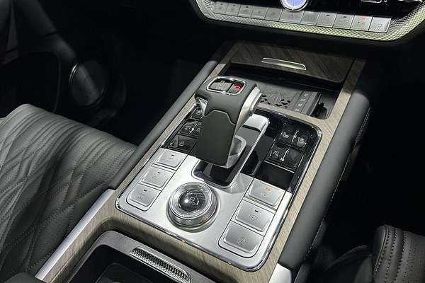 2025 GWM Tank 500 Ultra Hybrid P03