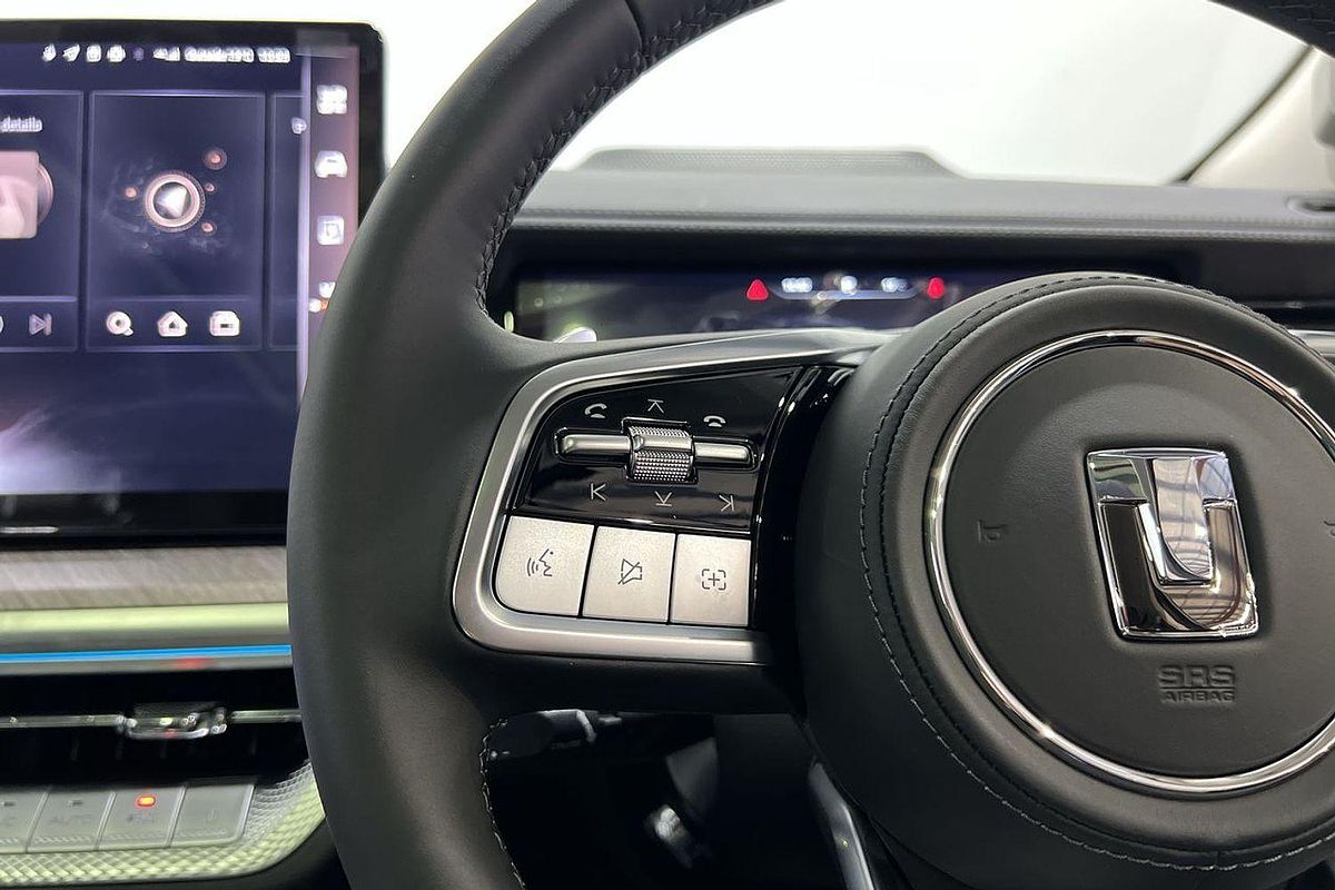 2025 GWM Tank 500 Ultra Hybrid P03