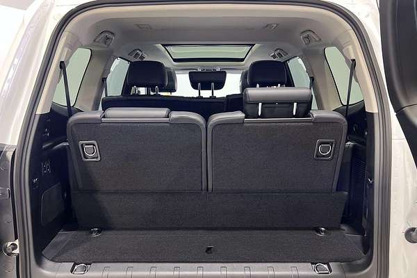 2025 GWM Tank 500 Ultra Hybrid P03