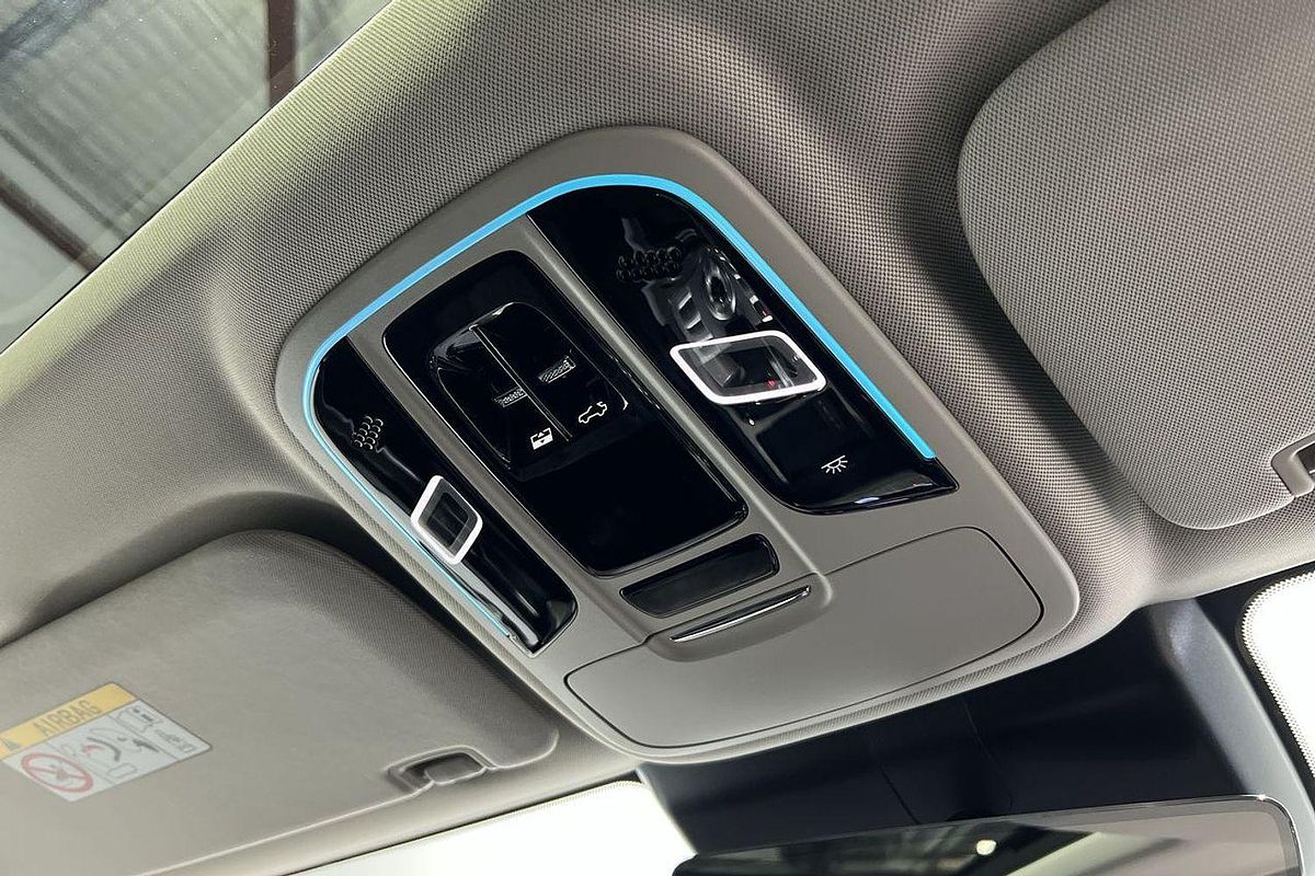 2025 GWM Tank 500 Ultra Hybrid P03