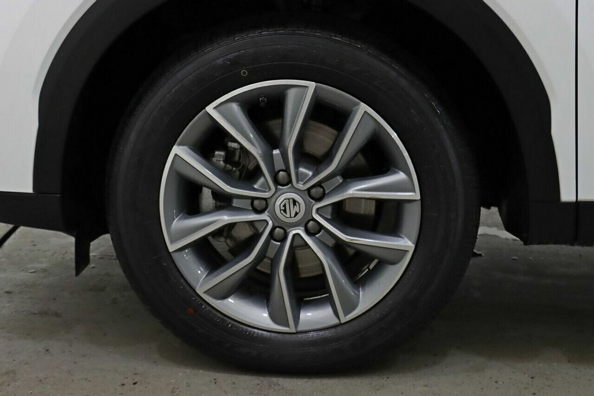 2024 MG HS Vibe SAS23