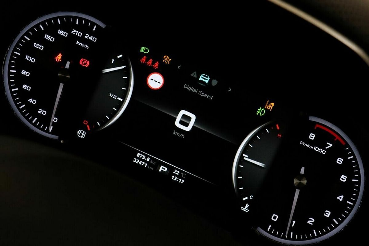 2024 MG HS Vibe SAS23