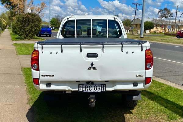 2013 Mitsubishi Triton GLX MN