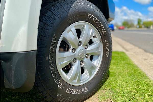 2013 Mitsubishi Triton GLX MN
