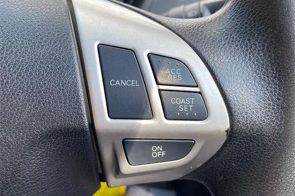 2013 Mitsubishi Triton GLX MN