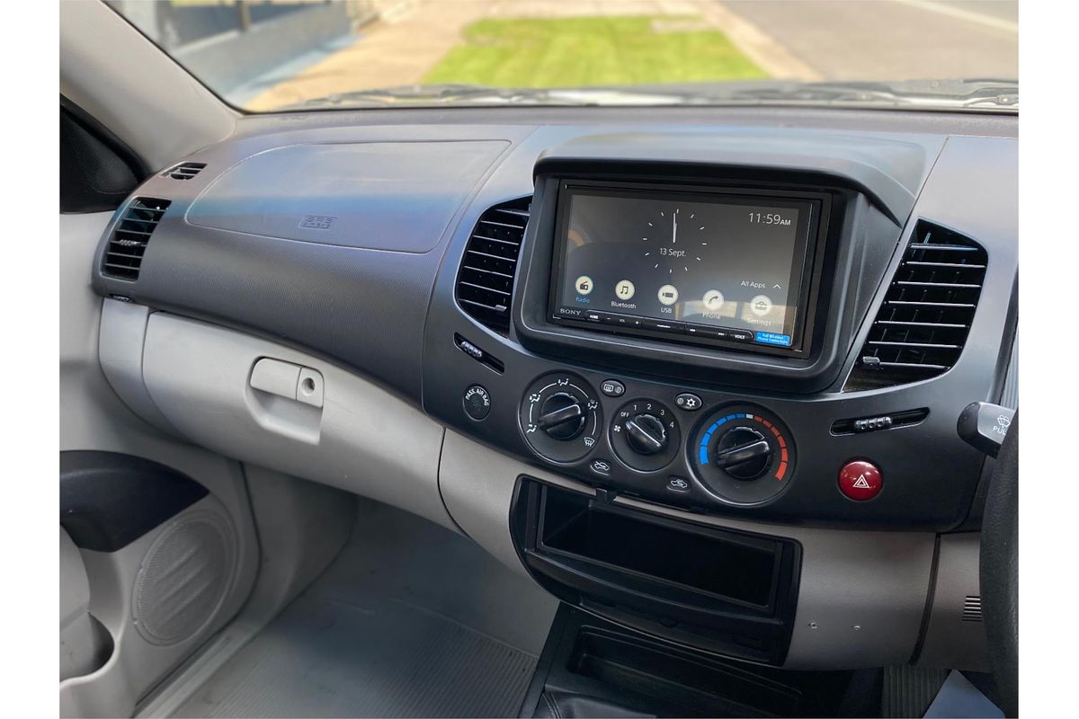 2013 Mitsubishi Triton GLX MN