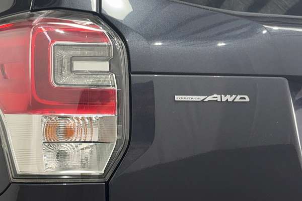 2017 Subaru Forester 2.5i-L S4