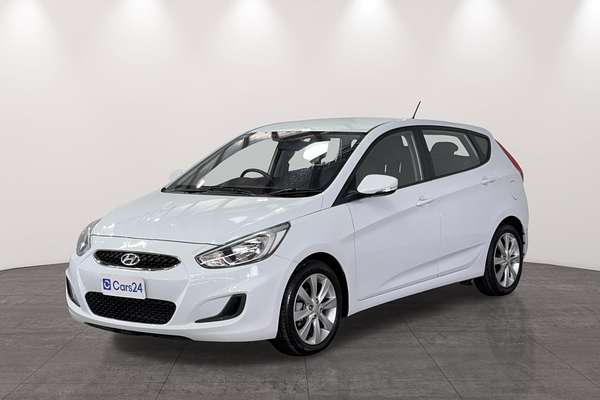 2018 Hyundai Accent SPORT RB6 MY19