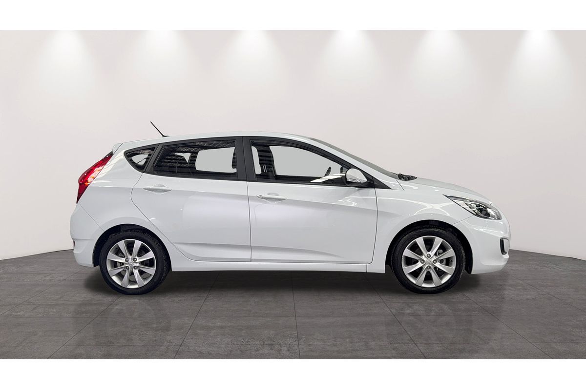 2018 Hyundai Accent SPORT RB6 MY19