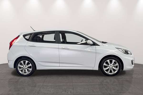 2018 Hyundai Accent SPORT RB6 MY19