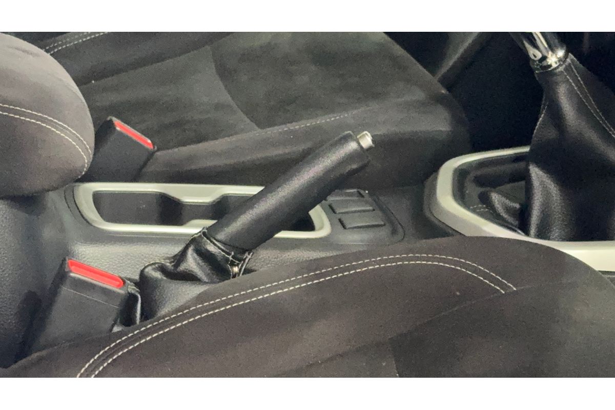 2018 Nissan Navara RX (4x2) D23 SERIES II REAR WHEEL DRIVE